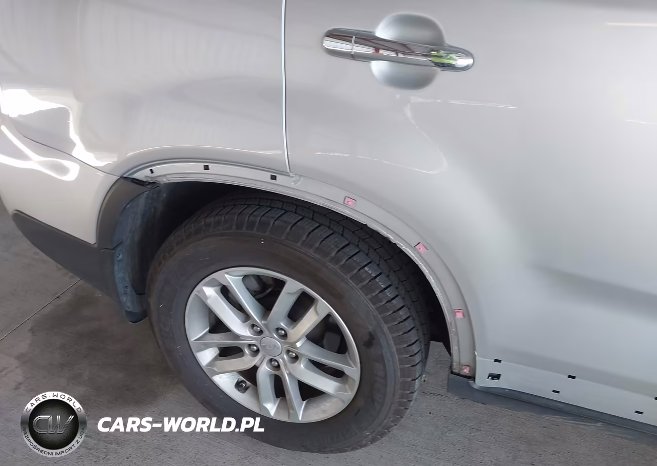 2014 Kia Sorento Lx VIN:5XYKT4A60EG512224 - 13