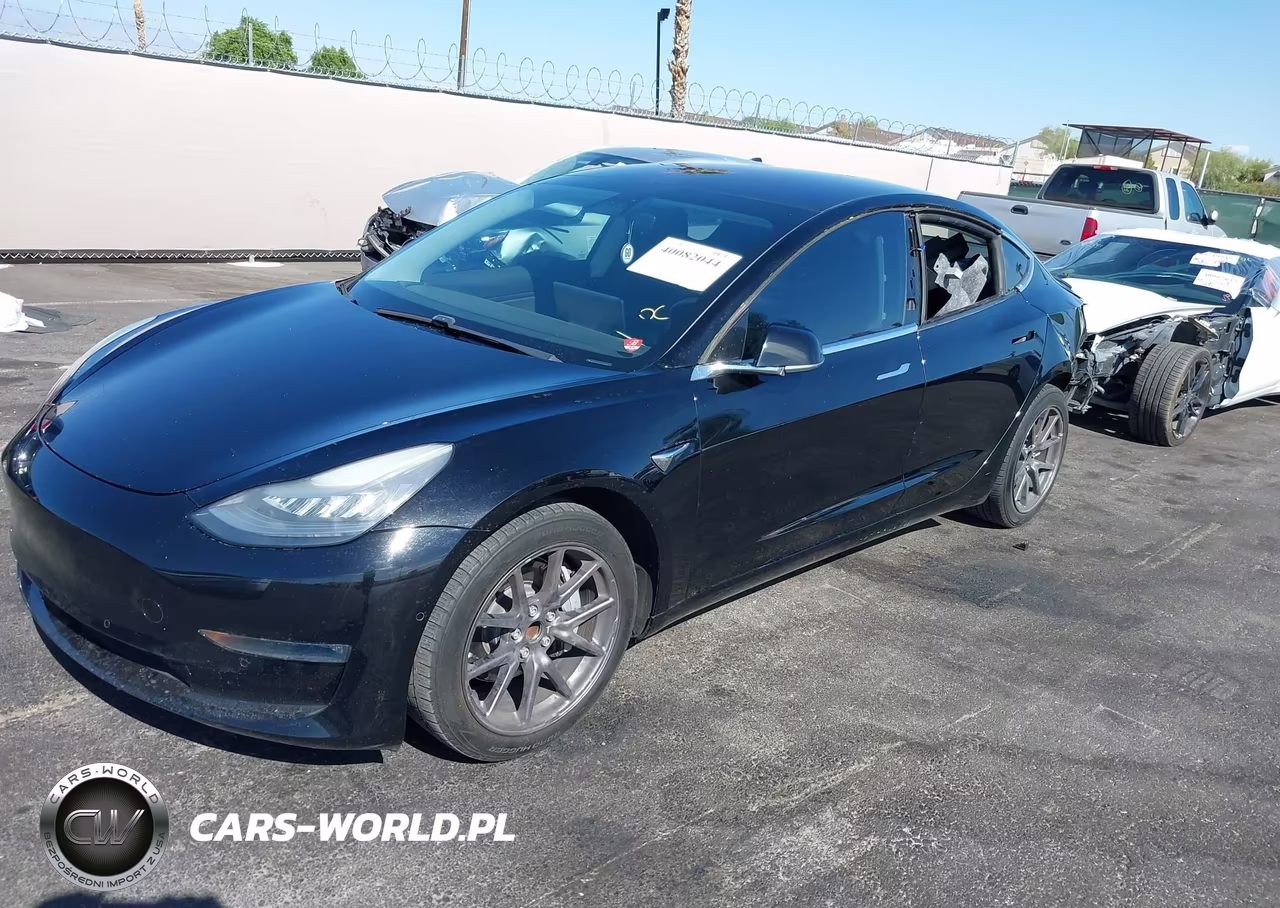 2018 Tesla Model 3 Long Range-Mid Range VIN:5YJ3E1EA1JF156847 - 15