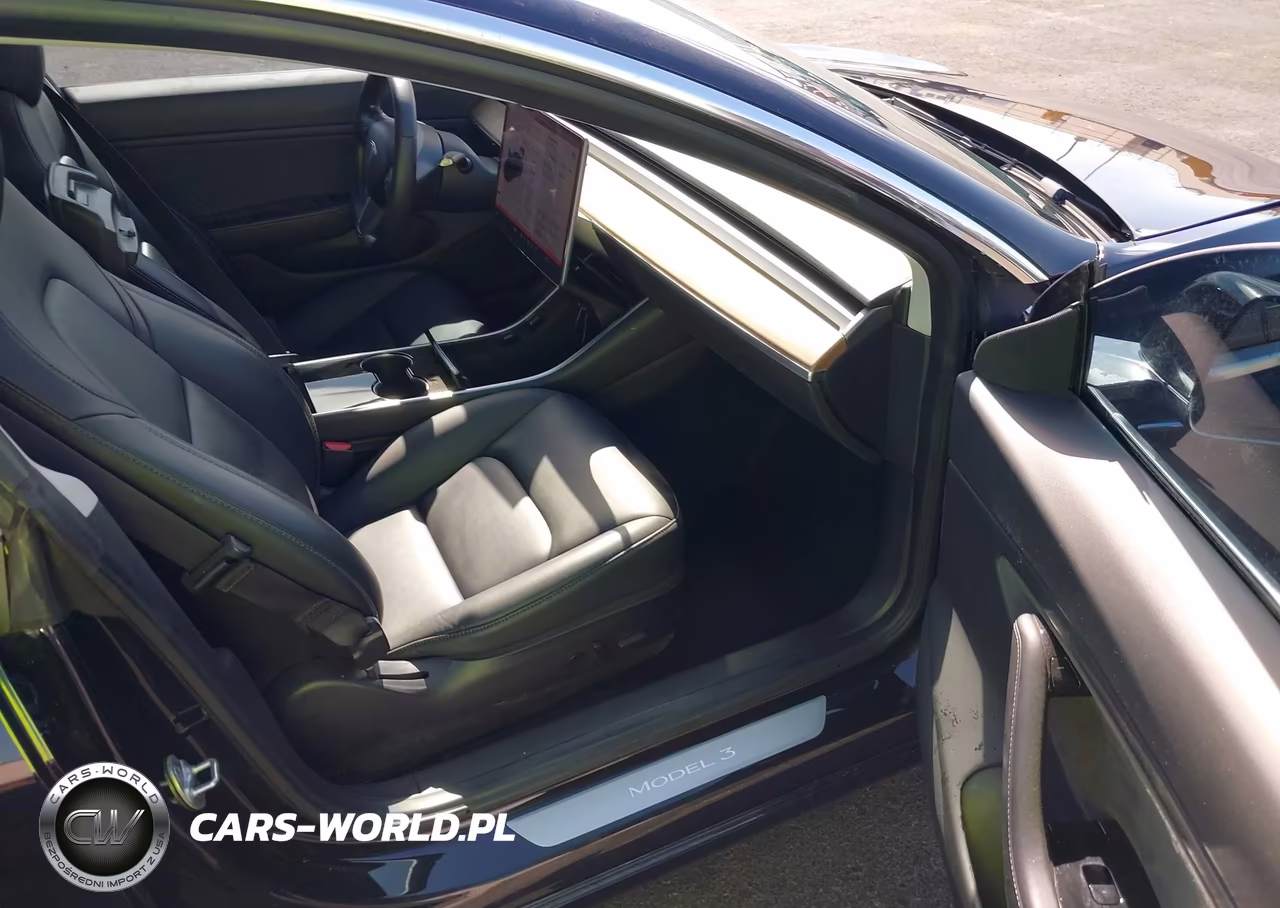 2018 Tesla Model 3 Long Range-Mid Range VIN:5YJ3E1EA1JF156847 - 5