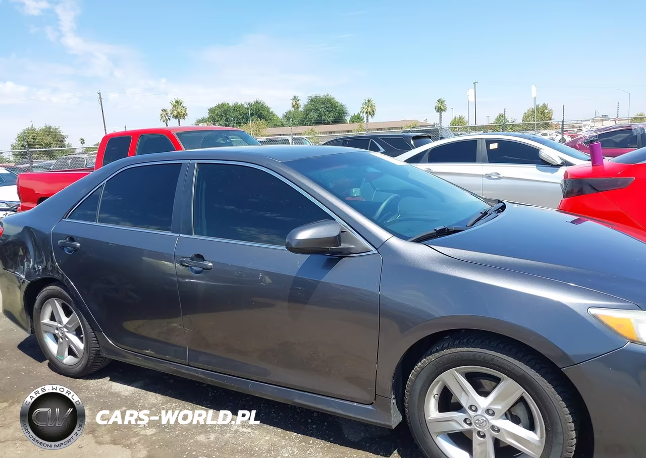 2013 Toyota Camry Se VIN:4T1BF1FK7DU297767 - 13