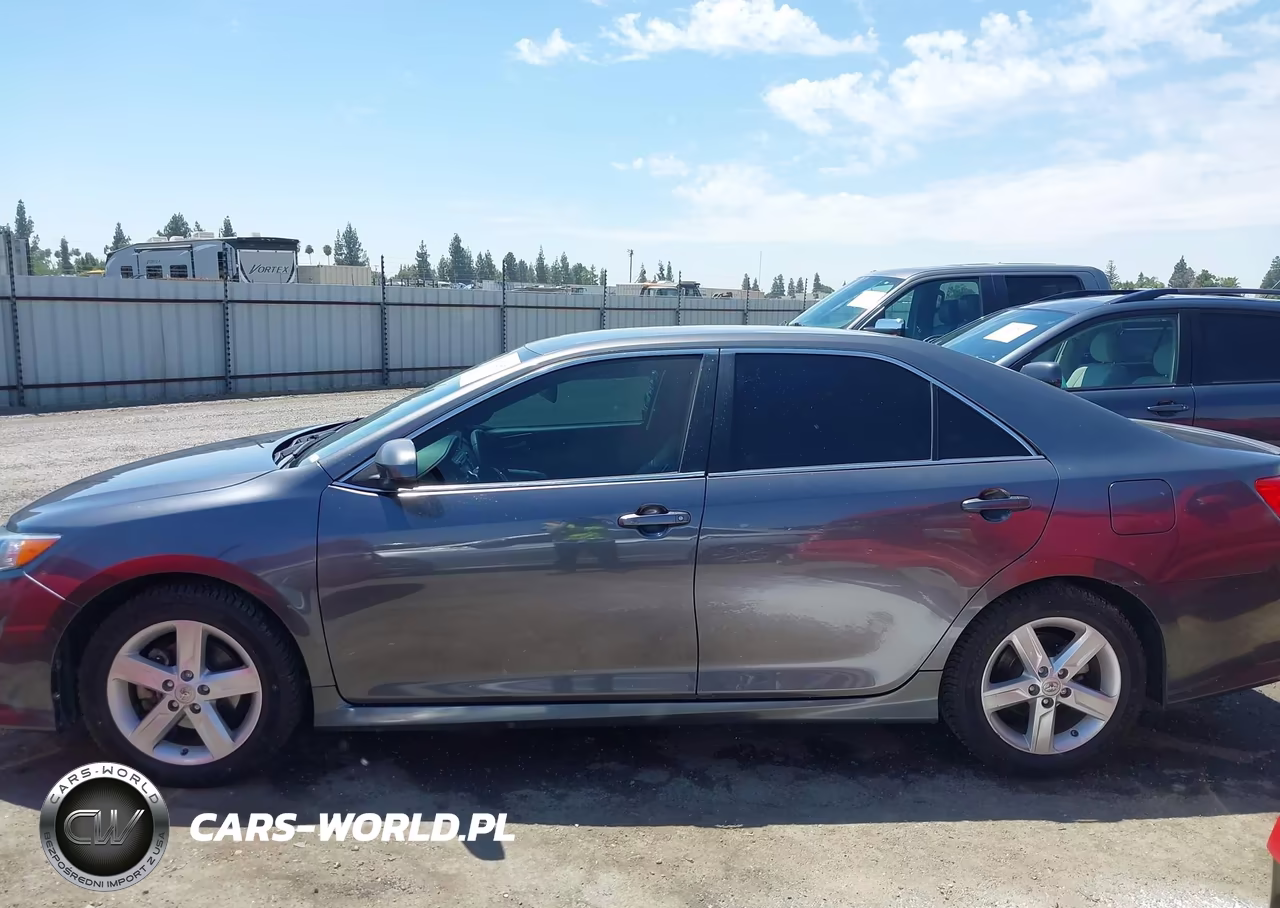 2013 Toyota Camry Se VIN:4T1BF1FK7DU297767 - 14