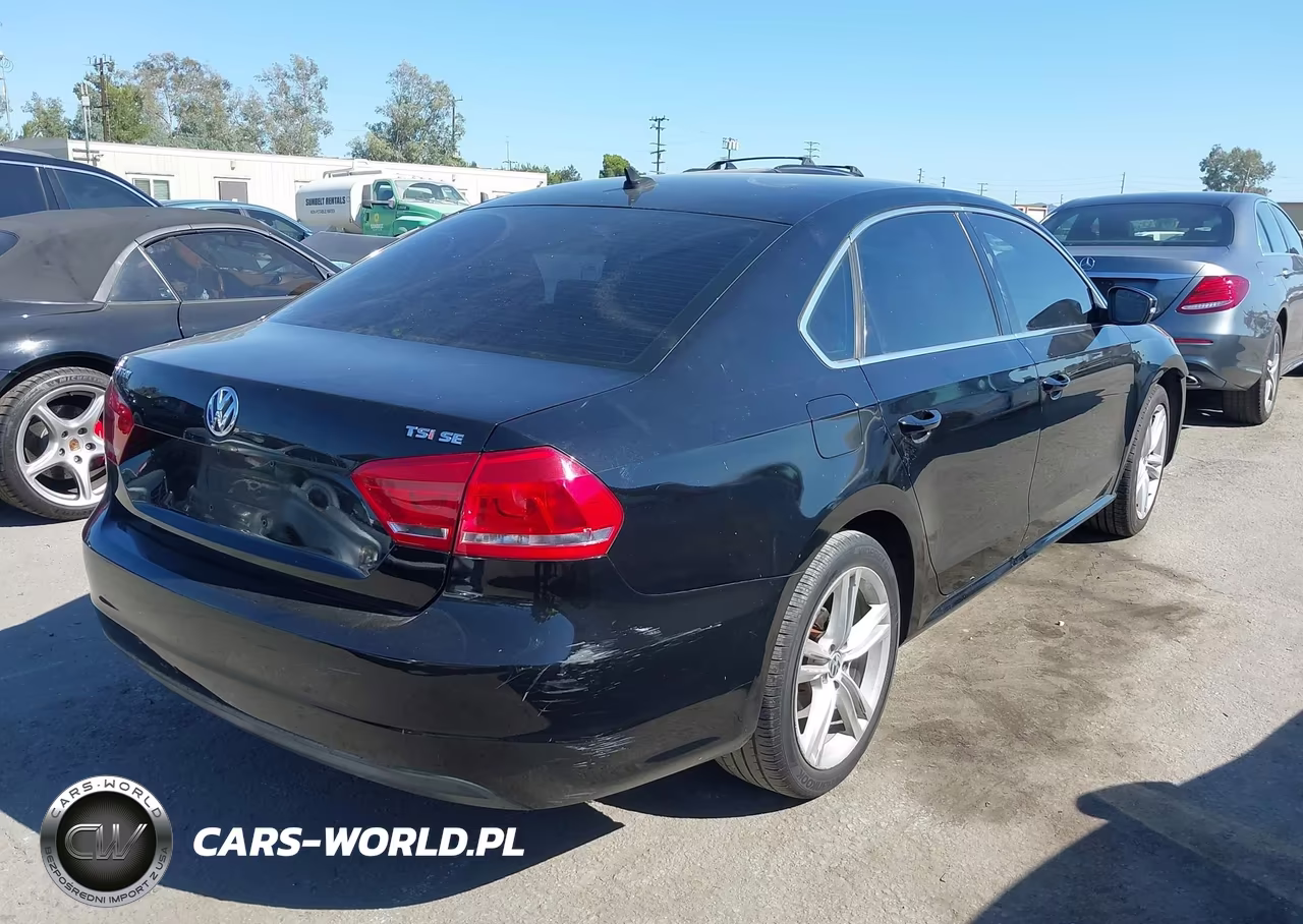2014 Volkswagen Passat 1.8T Se VIN:1VWBT7A34EC108125 - 4