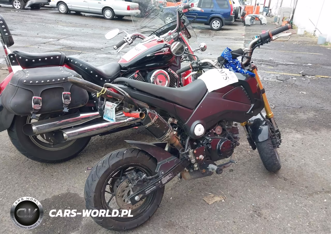 2015 Honda Grom 125 VIN:MLHJC6116F5107102 - 4