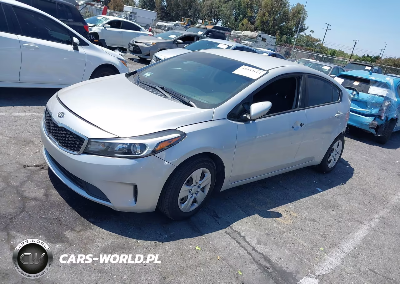 2017 Kia Forte Lx VIN:3KPFK4A71HE125647 - 2