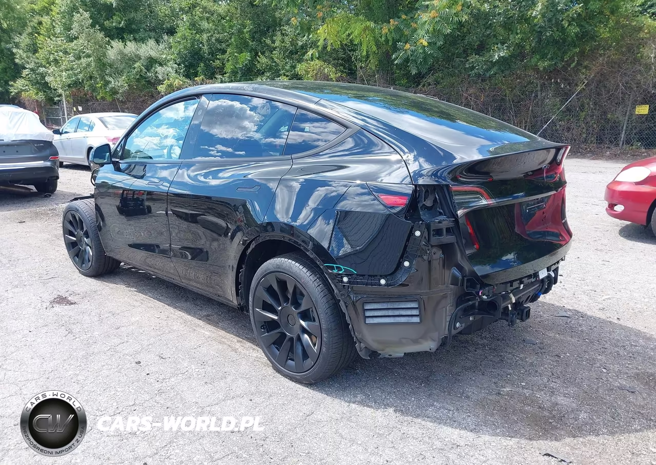 2023 Tesla Model Y Awd-Long Range Dual Motor All-Wheel Drive VIN:7SAYGDEE5PA166861 - 3