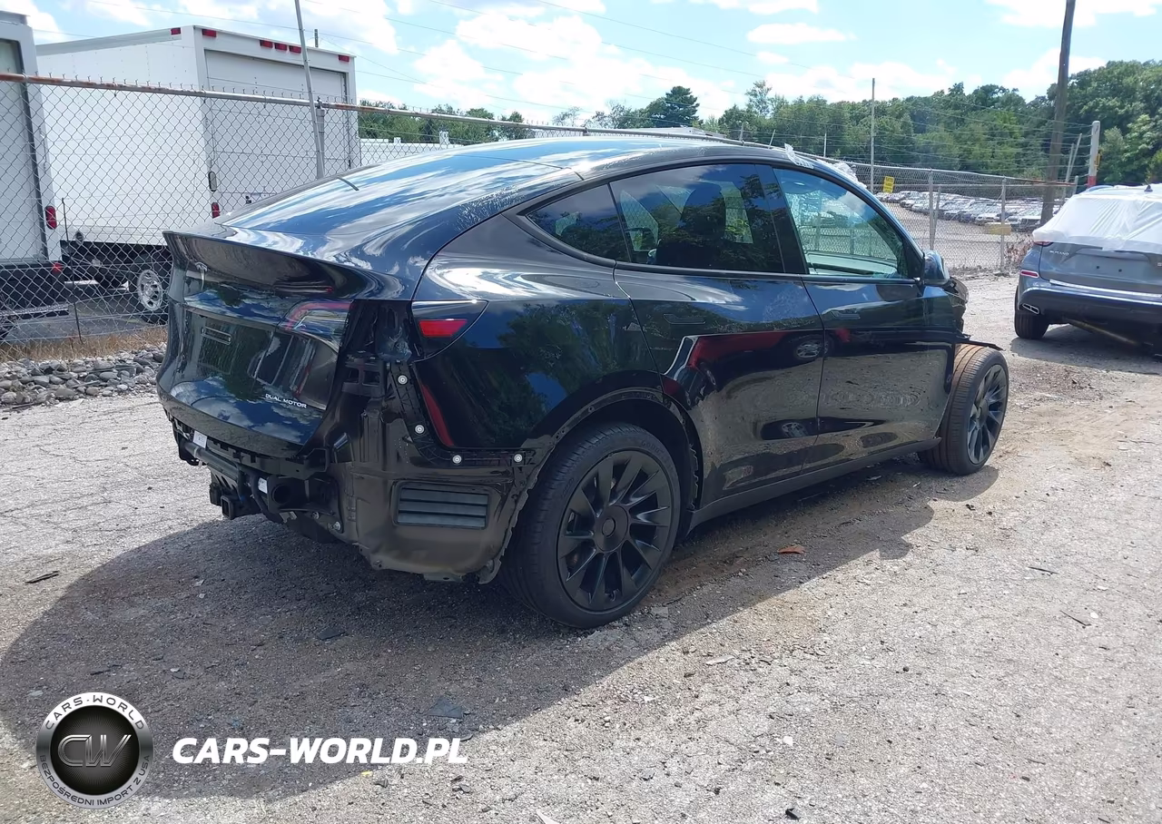 2023 Tesla Model Y Awd-Long Range Dual Motor All-Wheel Drive VIN:7SAYGDEE5PA166861 - 4