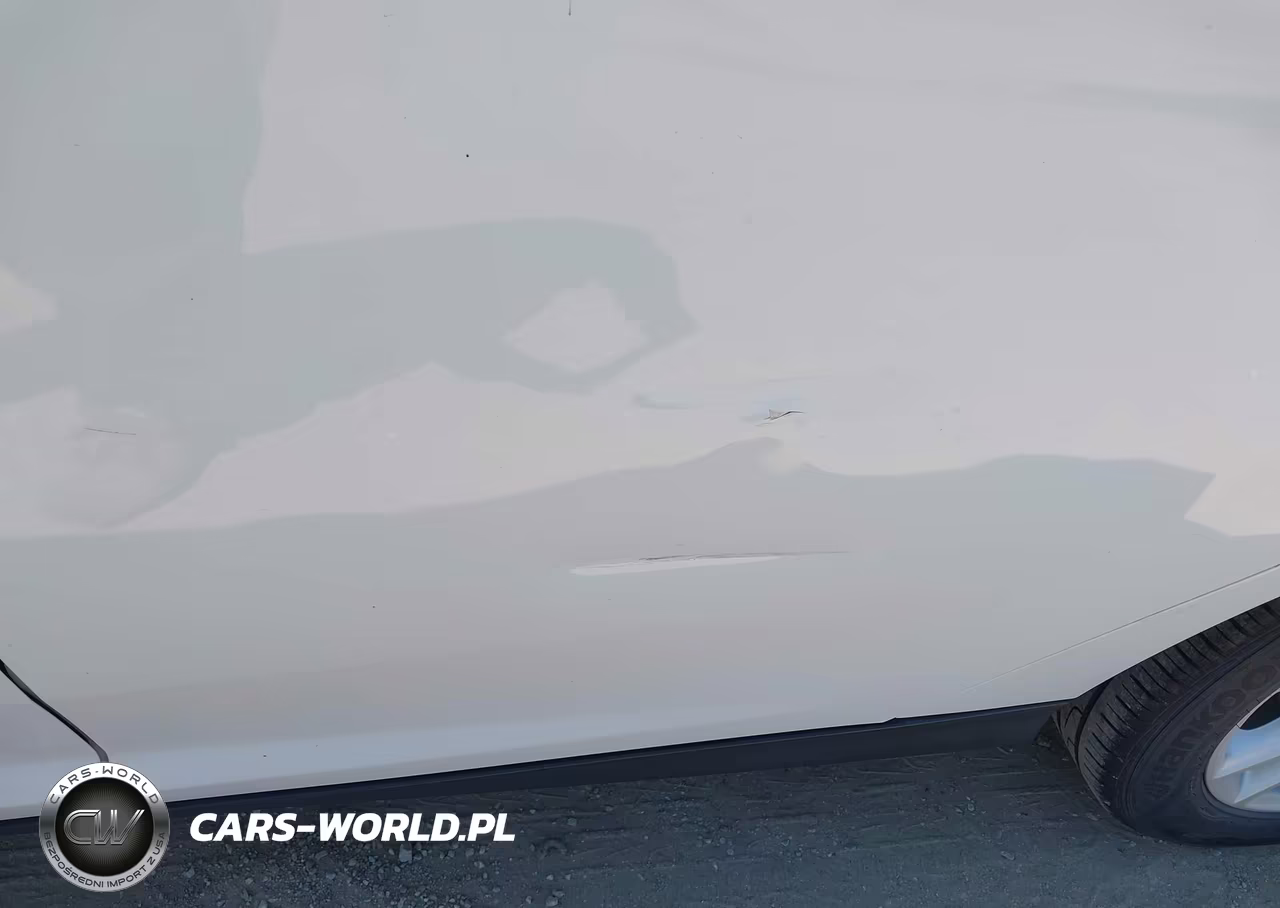 2015 Ford Focus Se VIN:1FADP3K2XFL329332 - 6