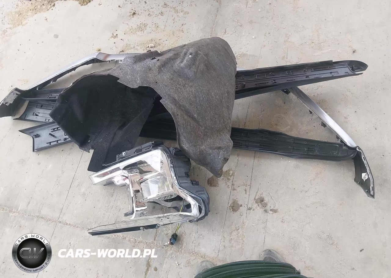 2020 Ford F-150 Xlt VIN:1FTEW1CP3LKE91837 - 12