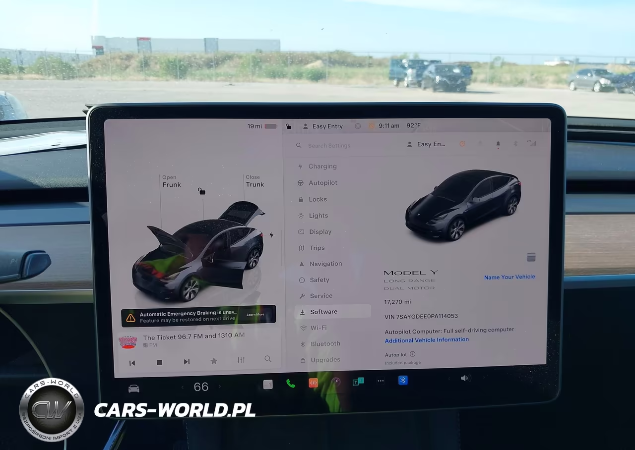 2023 Tesla Model Y Awd-Long Range Dual Motor All-Wheel Drive VIN:7SAYGDEE0PA114053 - 18