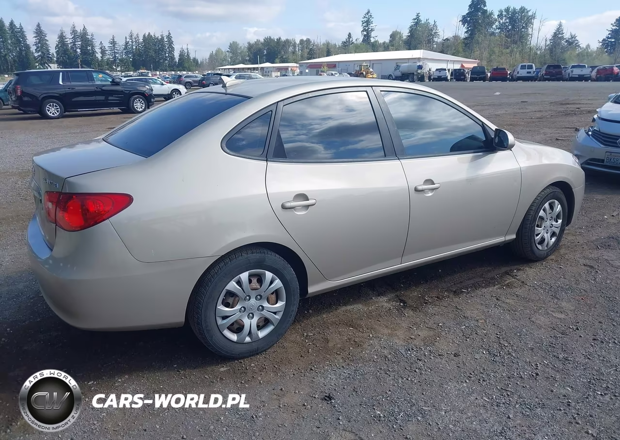 2010 Hyundai Elantra Gls VIN:KMHDU4ADXAU196274 - 4
