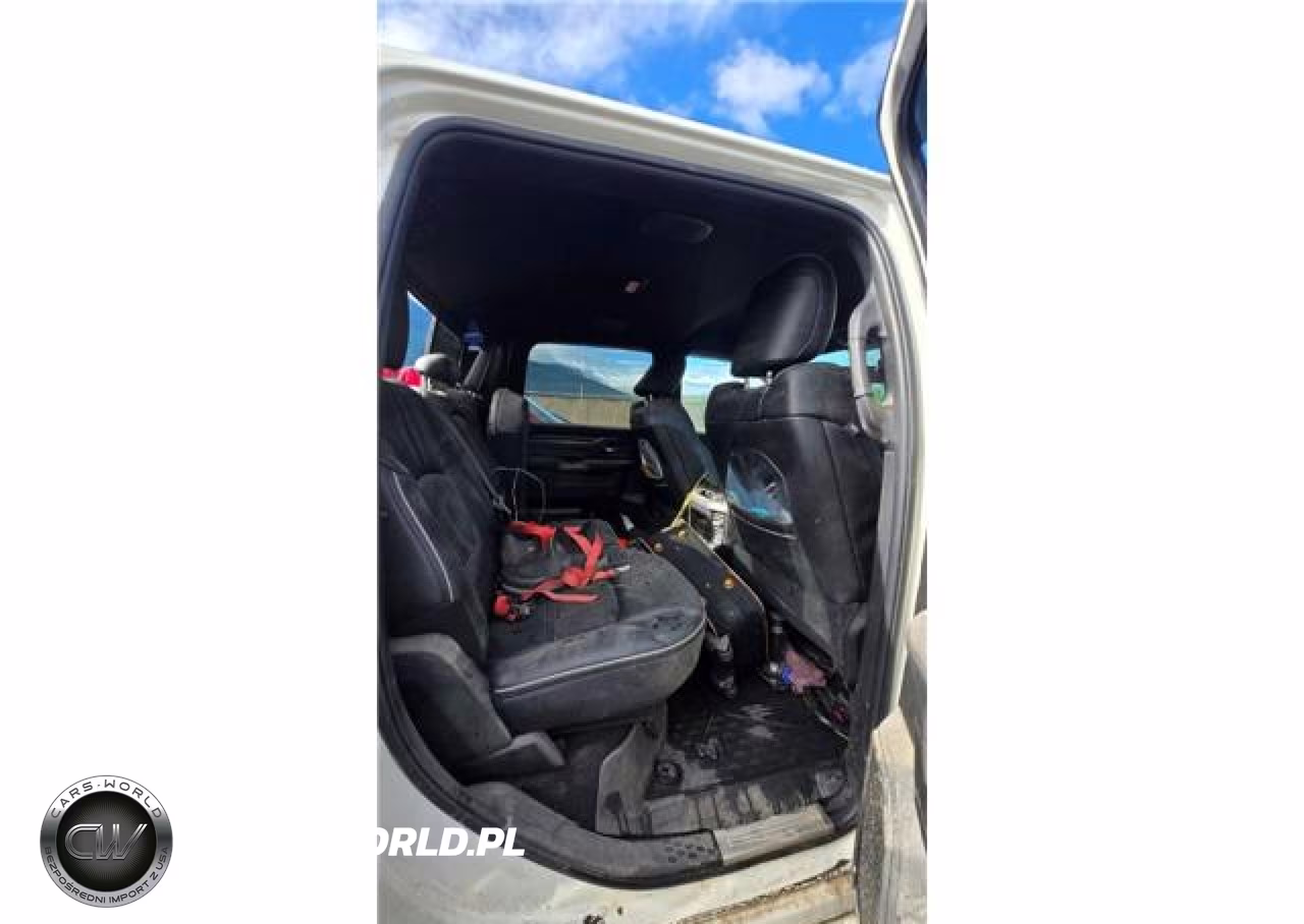 2015 BMW 320I VIN:WBA3B1G5XFNT07439 - 19