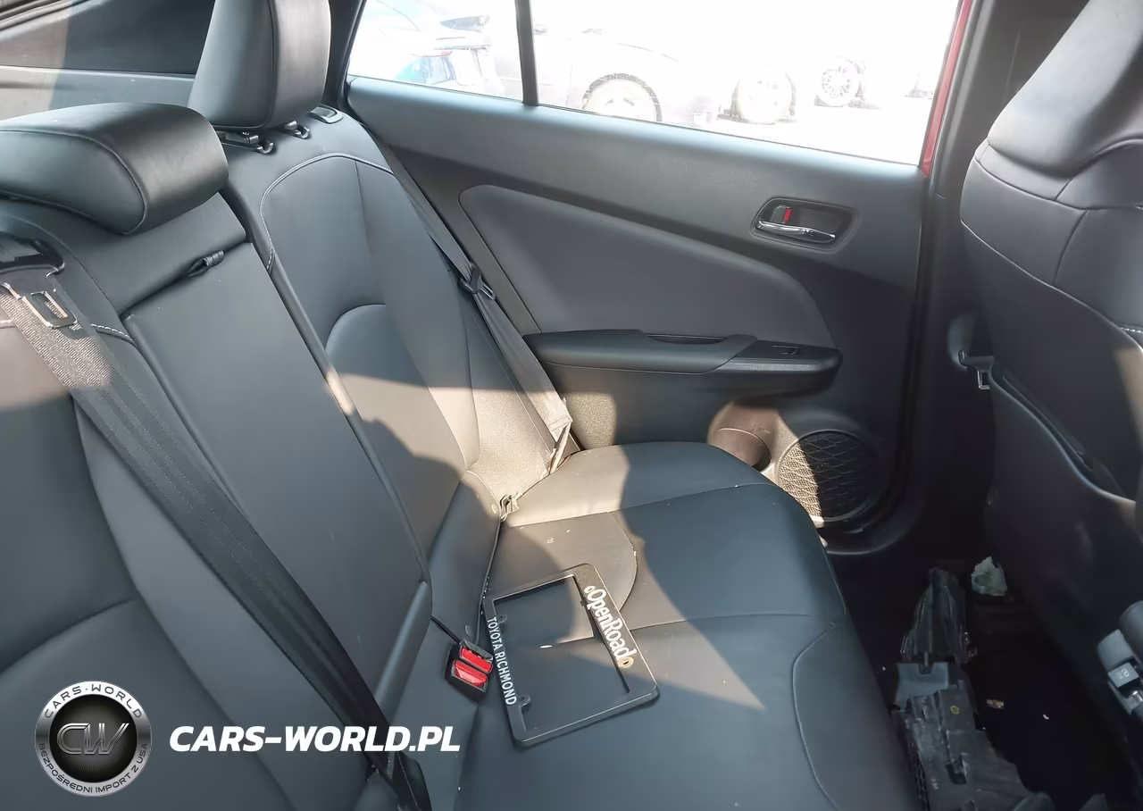 2022 Subaru Forester Premium VIN:JF2SKADCXNH479535 - 8