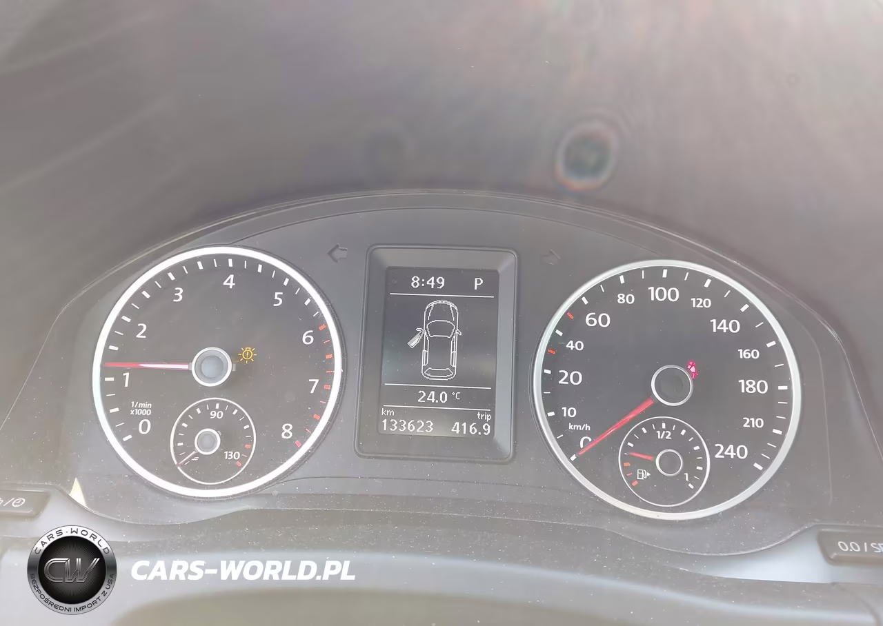 2017 Isuzu Npr Hd Gas Reg VIN:54DC4W1B8HS802568 - 7