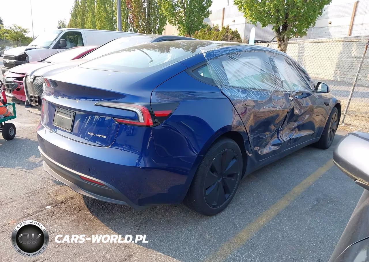 2019 Isuzu Npr Hd VIN:54DC4W1B3KS802257 - 4