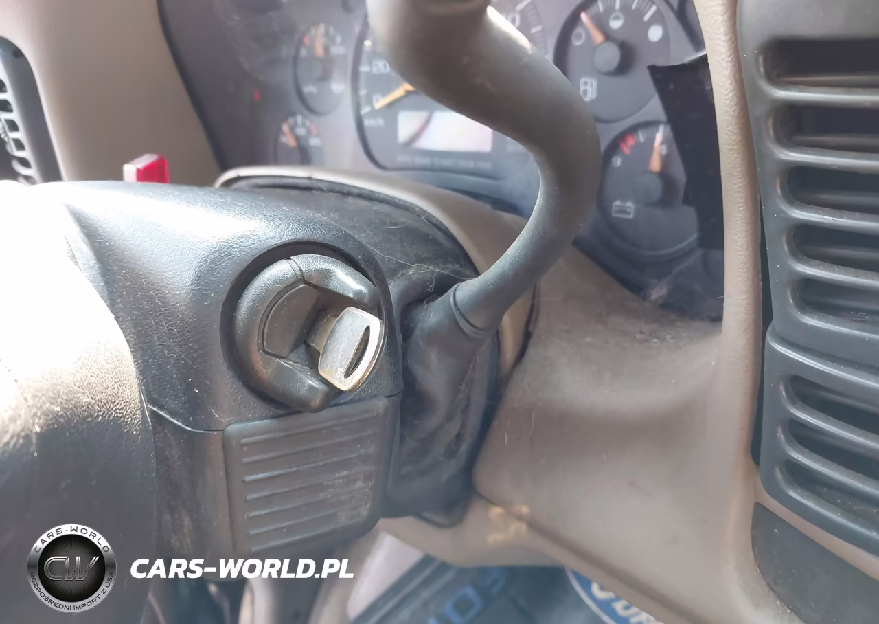 2021 Toyota Camry Le Hybrid VIN:4T1C31AK1MU551560 - 11