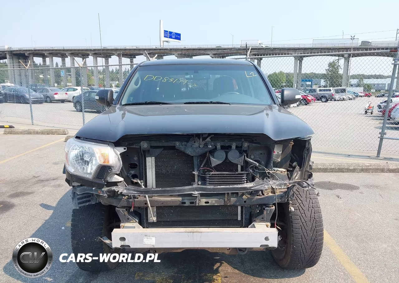 2010 Toyota Tacoma Prerunner V6 VIN:5TETU4GN4AZ736774 - 13