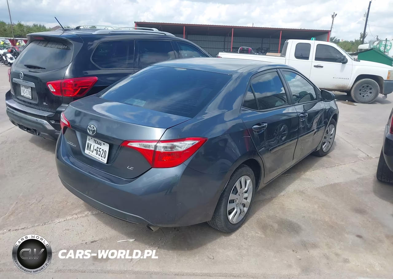2016 Toyota Corolla Le VIN:5YFBURHE9GP546815 - 4