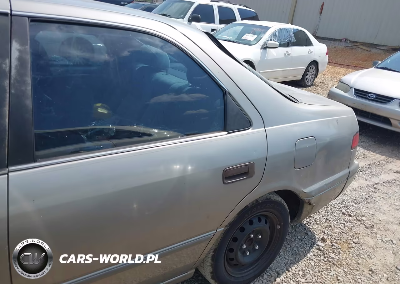 1999 Toyota Camry Le VIN:4T1BG22K2XU442646 - 6