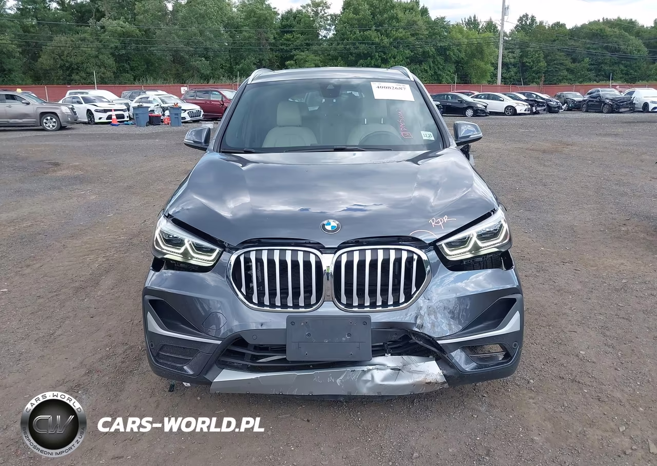 2021 BMW X1 xDrive28I VIN:WBXJG9C08M3M75306 - 12