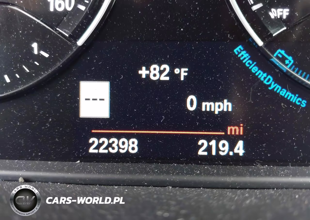 2021 BMW X1 xDrive28I VIN:WBXJG9C08M3M75306 - 15