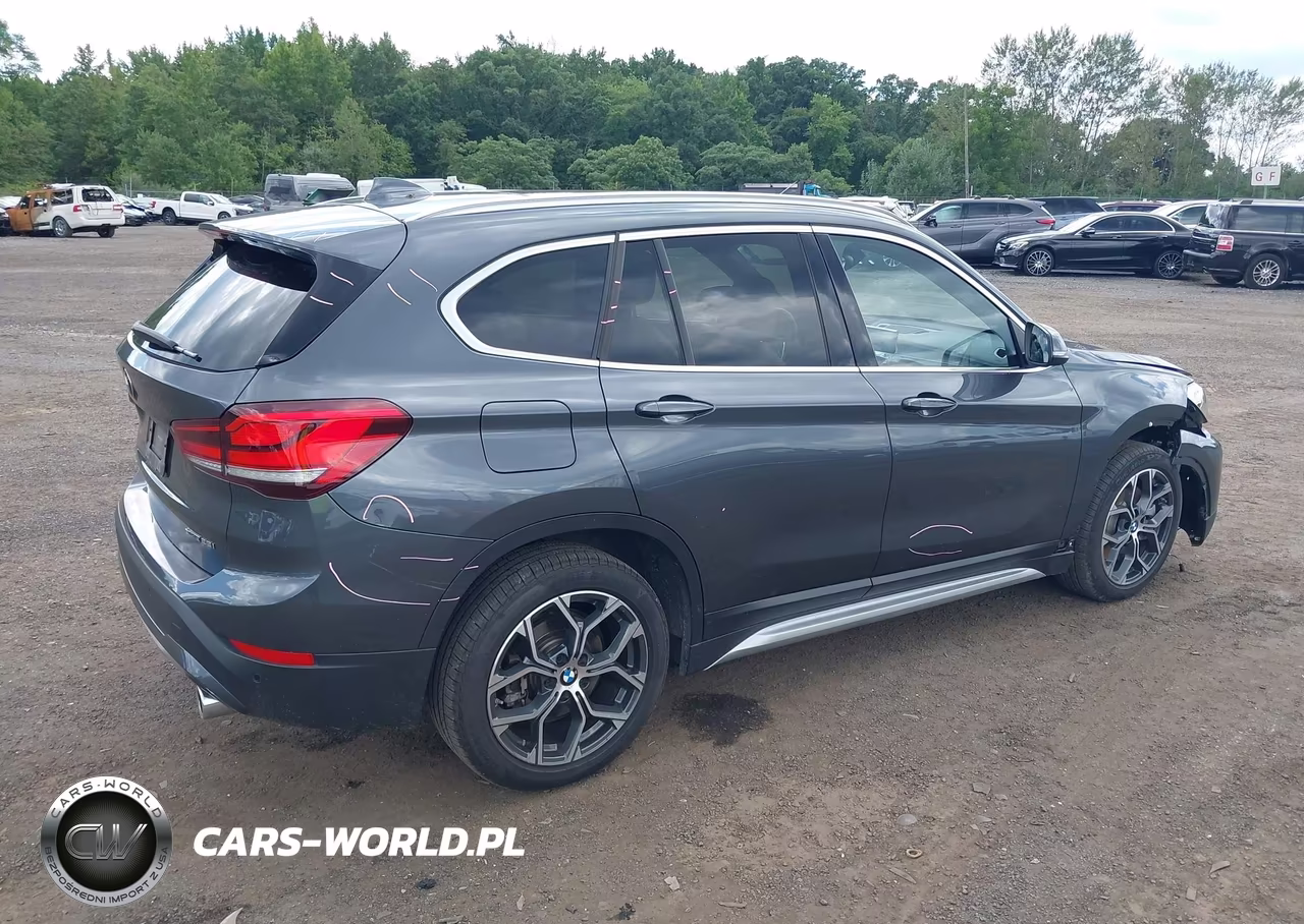 2021 BMW X1 xDrive28I VIN:WBXJG9C08M3M75306 - 4