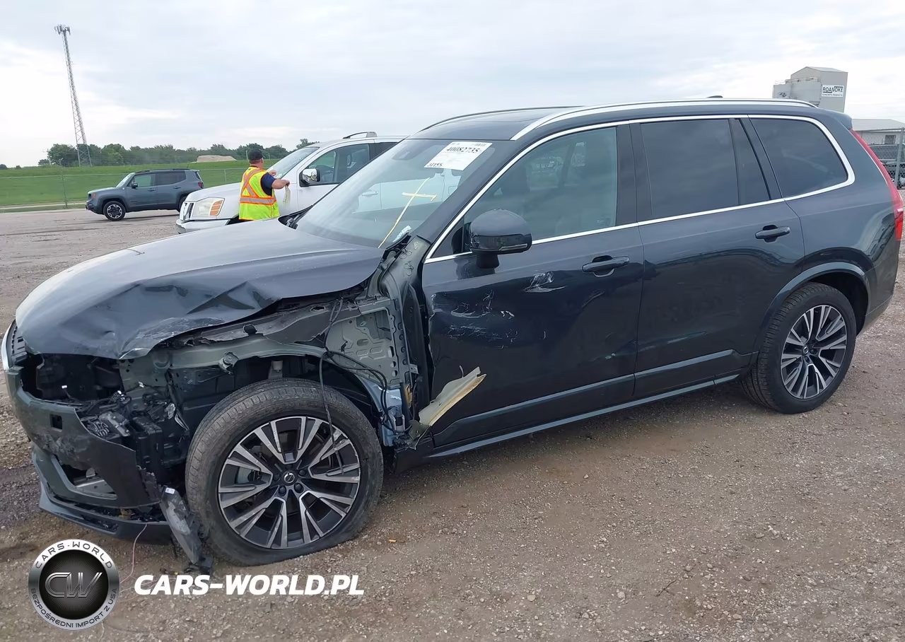 2022 Volvo Xc90 T6 Momentum 7 Passenger VIN:YV4A22PK3N1784996 - 14