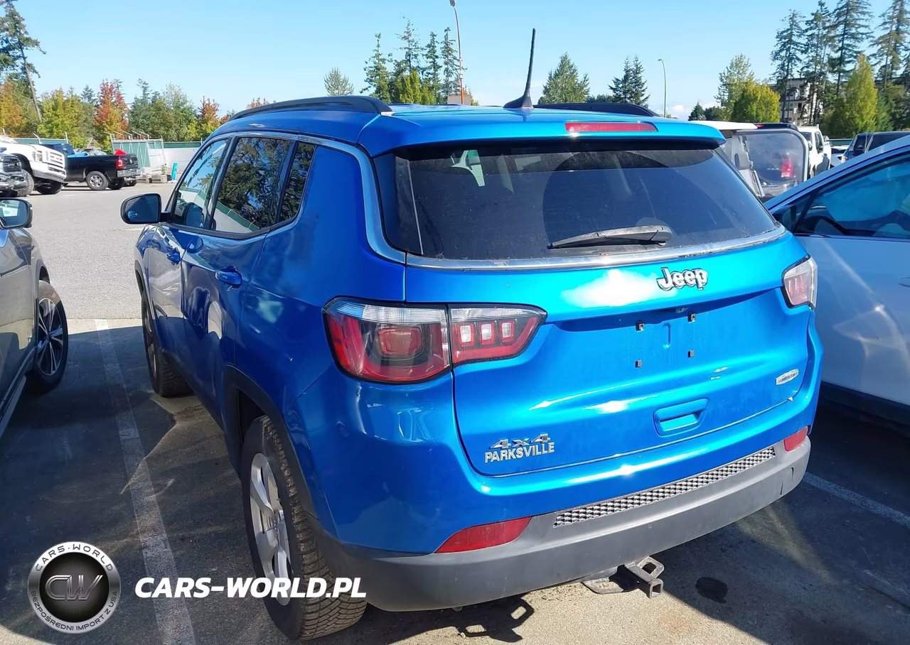 2014 Toyota Corolla Le VIN:5YFBURHE4EP155598 - 3