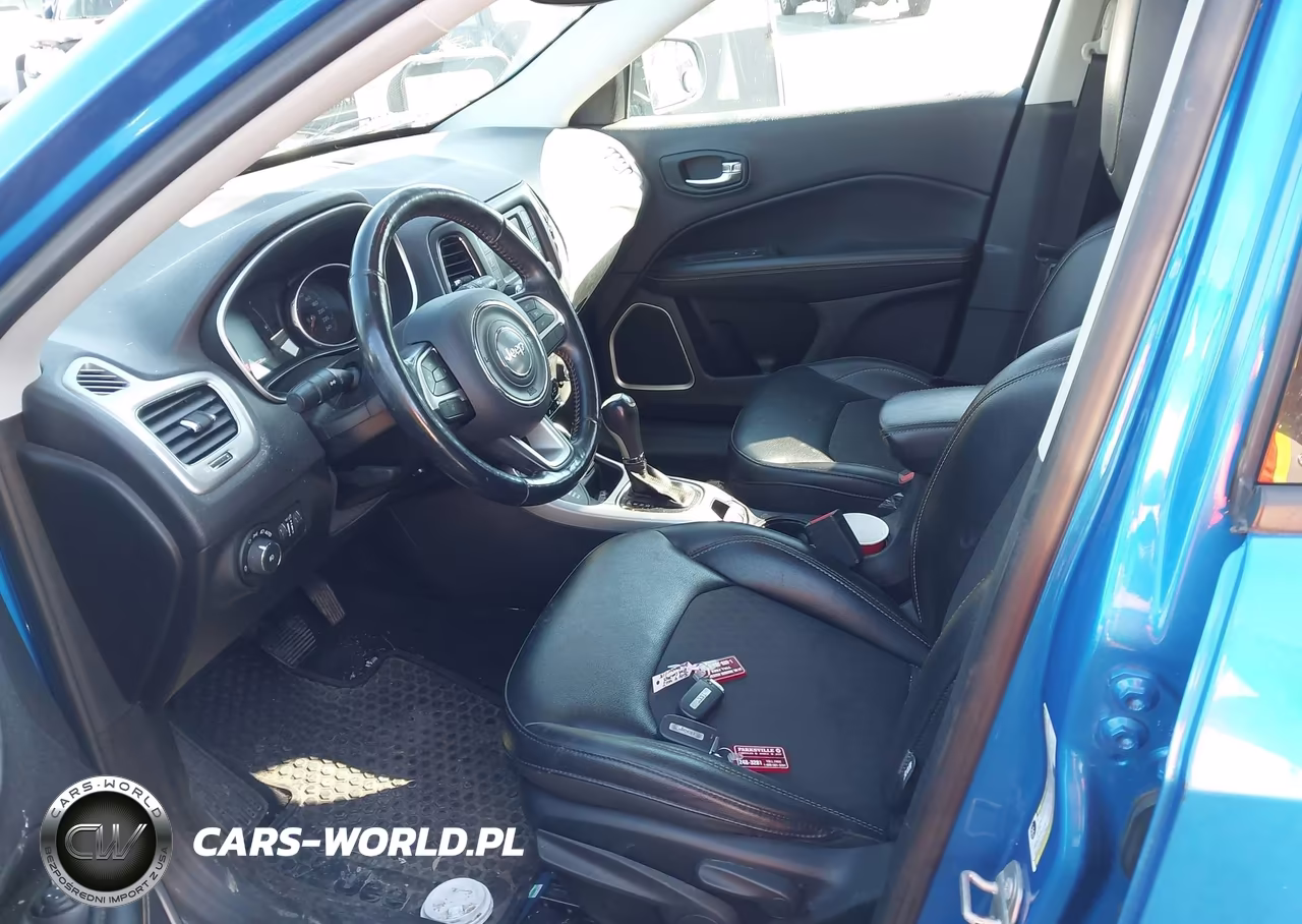 2014 Toyota Corolla Le VIN:5YFBURHE4EP155598 - 5
