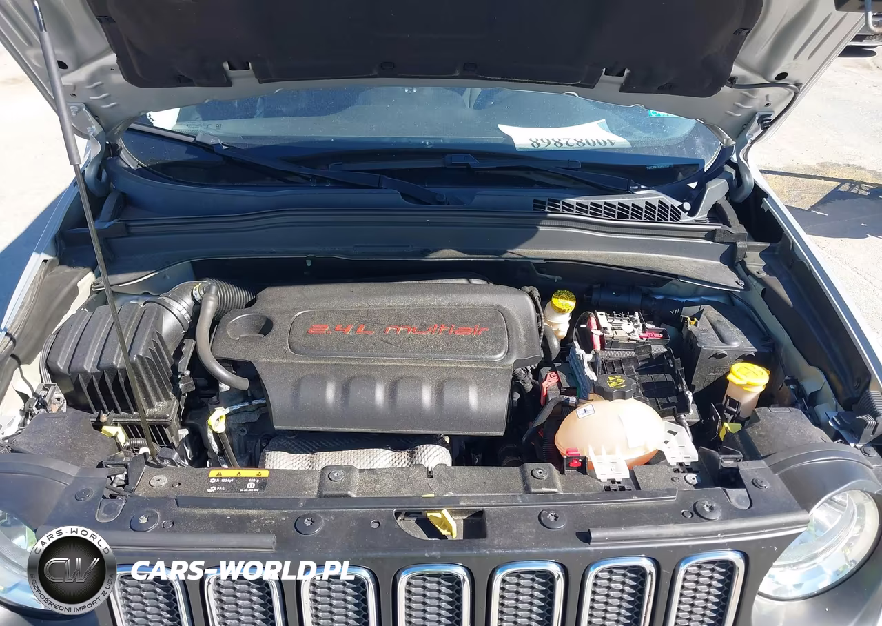 2016 JEEP RENEGADE SPORT VIN:ZACCJBAT8GPD11727 - 10