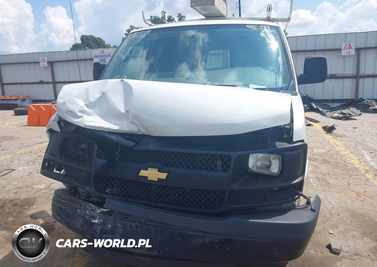 2015 Chevrolet Express 2500 Work Van VIN:1GCWGFCF6F1146446 - 12