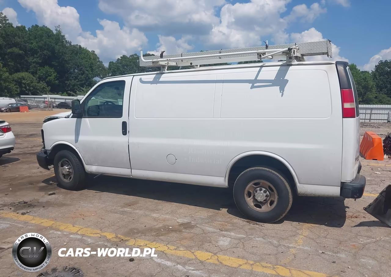 2015 Chevrolet Express 2500 Work Van VIN:1GCWGFCF6F1146446 - 14