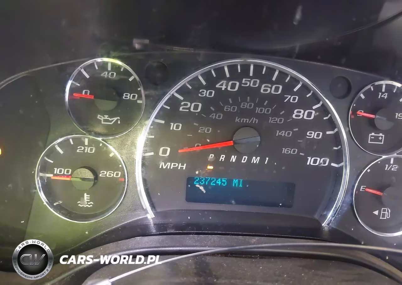 2015 Chevrolet Express 2500 Work Van VIN:1GCWGFCF6F1146446 - 15