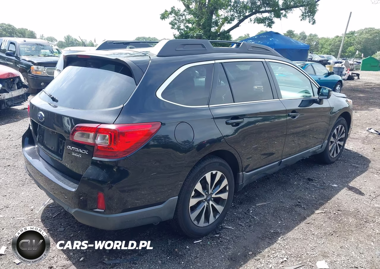 2015 Subaru Outback 3.6R Limited VIN:4S4BSELC0F3247124 - 4