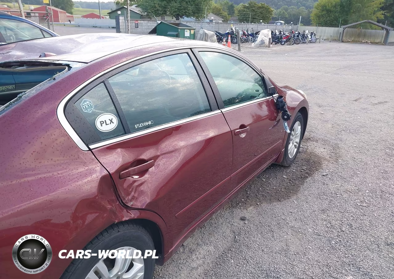 2010 Nissan Altima S VIN:1N4AL2AP3AC152654 - 17