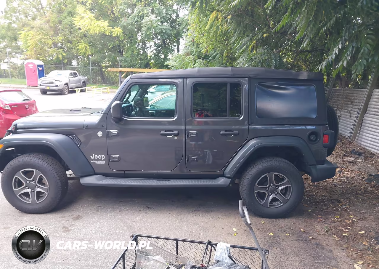 2018 Jeep Wrangler Unlimited Sport S 4X4 VIN:1C4HJXDG8JW170850 - 15