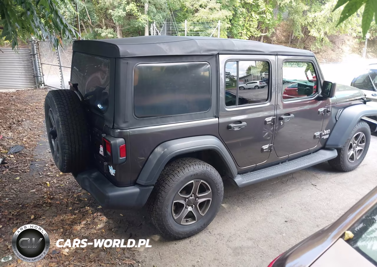 2018 Jeep Wrangler Unlimited Sport S 4X4 VIN:1C4HJXDG8JW170850 - 4