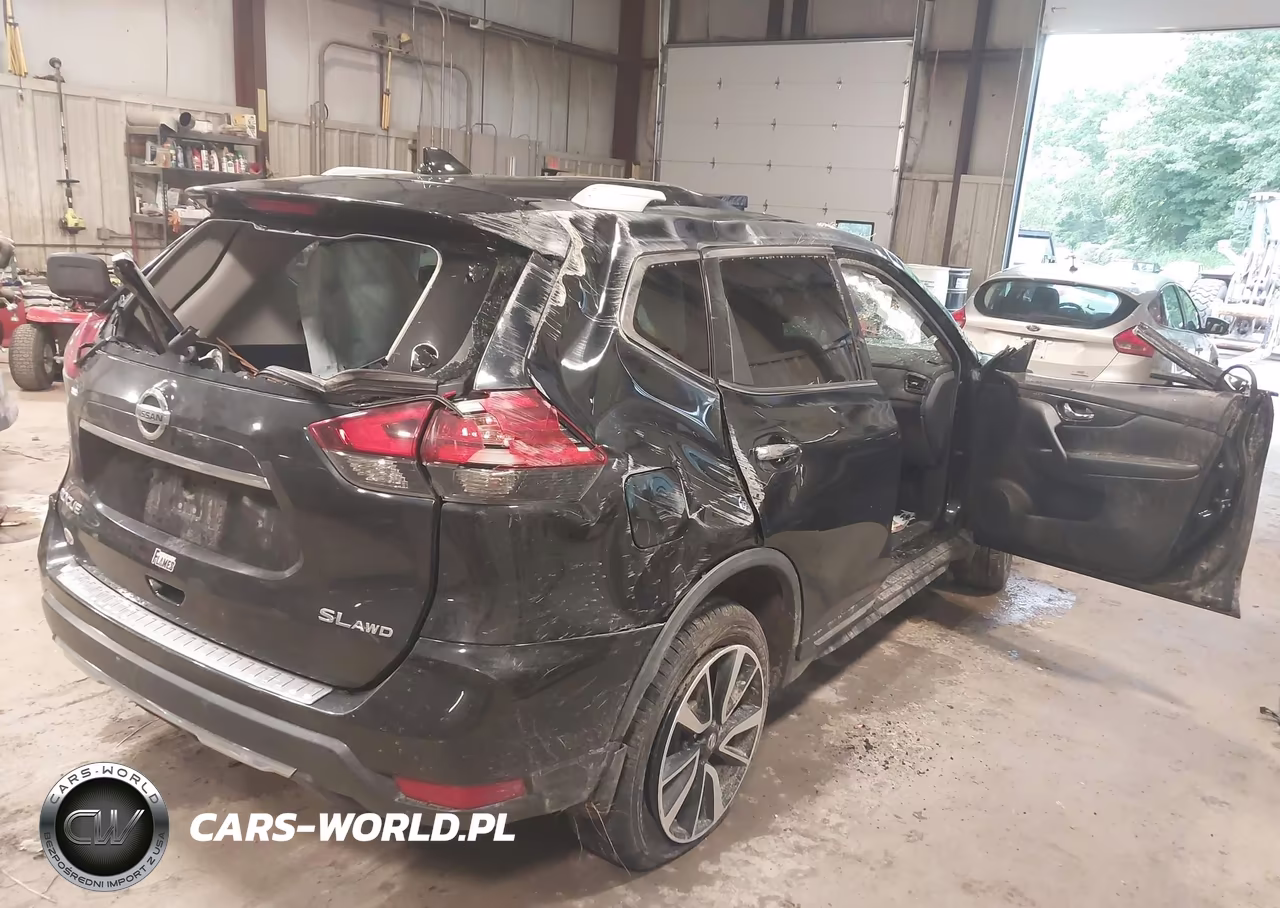 2017 Nissan Rogue Sl VIN:JN8AT2MV9HW026316 - 4