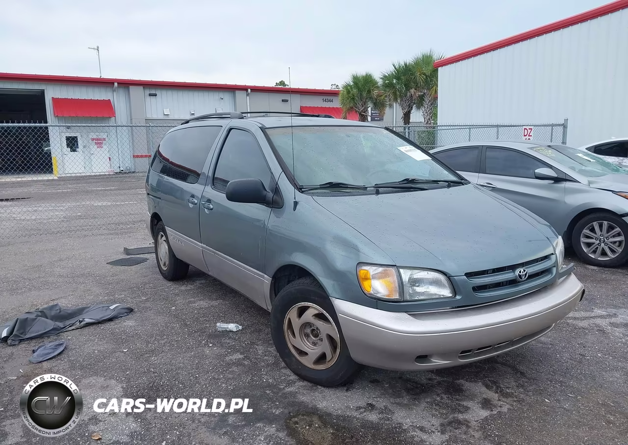 2000 Toyota Sienna Xle