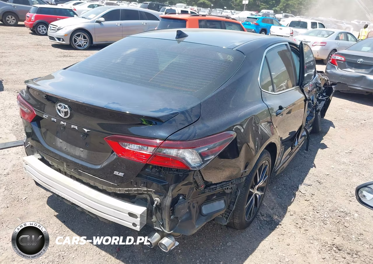 2022 Toyota Camry Se VIN:4T1G11AK2NU618529 - 4