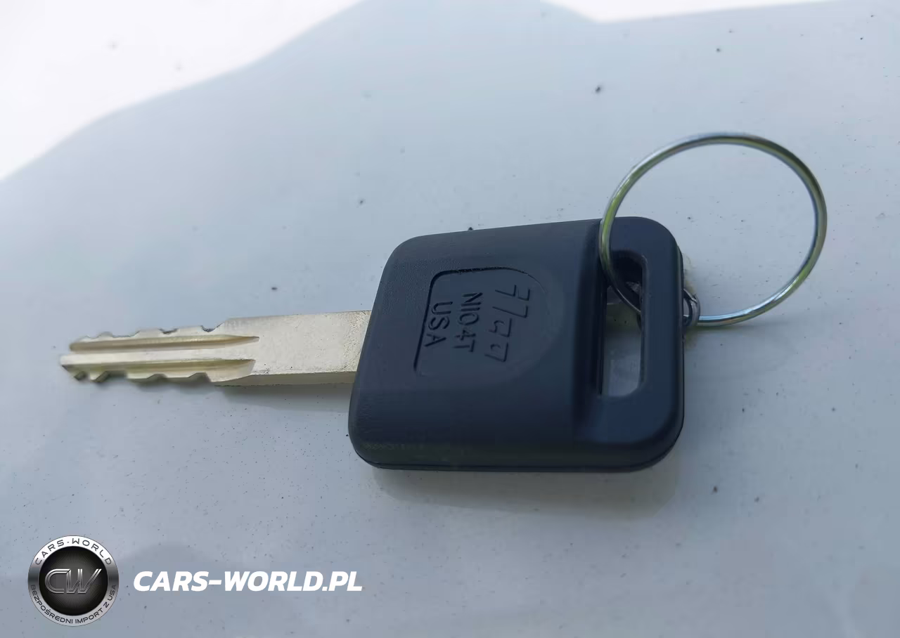 2018 Nissan Sentra S VIN:3N1AB7AP3JY259546 - 11