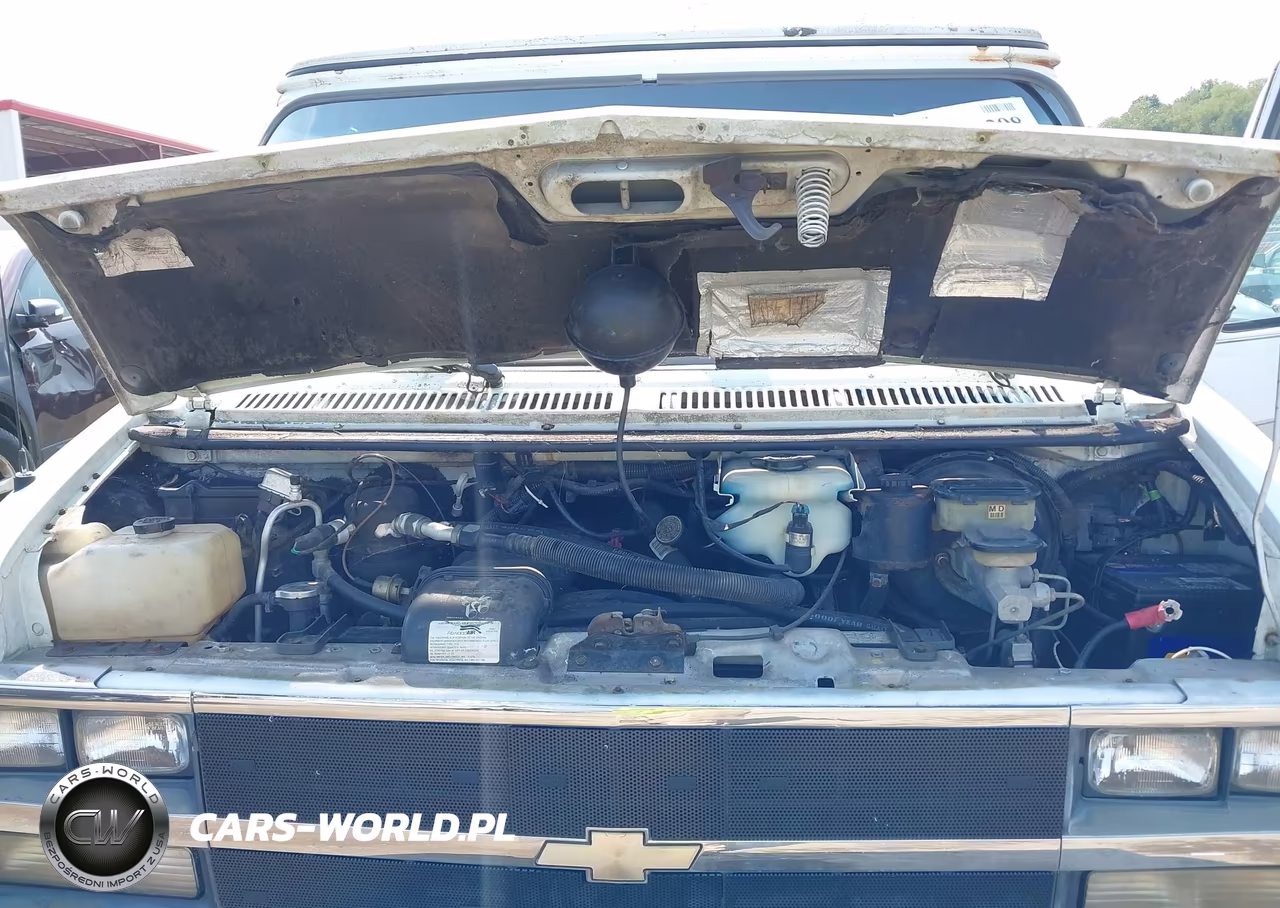 1992 Chevrolet G20 VIN:2GBEG25K9N4122457 - 10