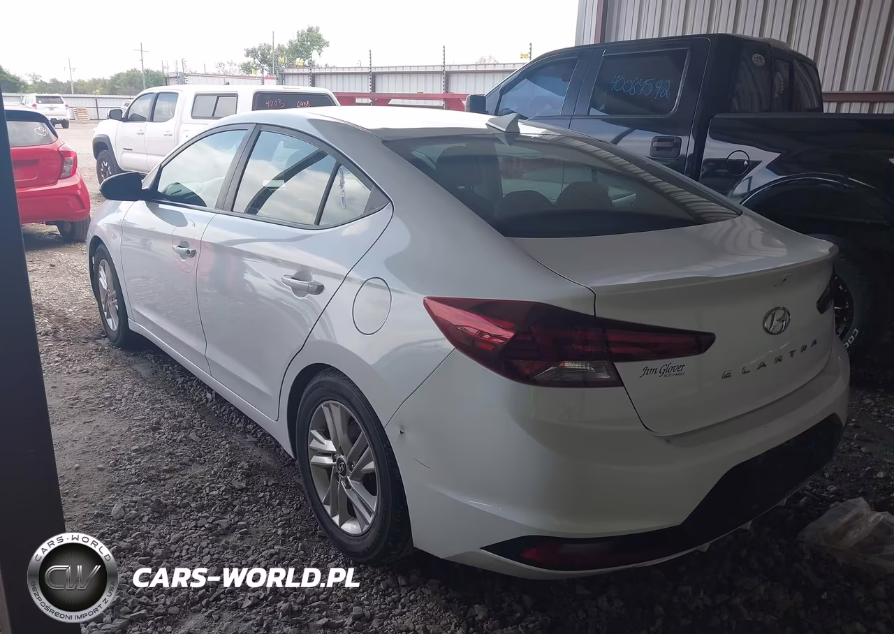 2019 Hyundai Elantra Sel VIN:5NPD84LF7KH403528 - 3