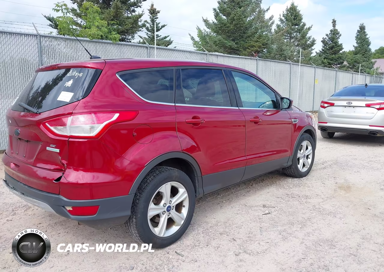 2015 Ford Escape Se VIN:1FMCU0GX7FUC21645 - 4