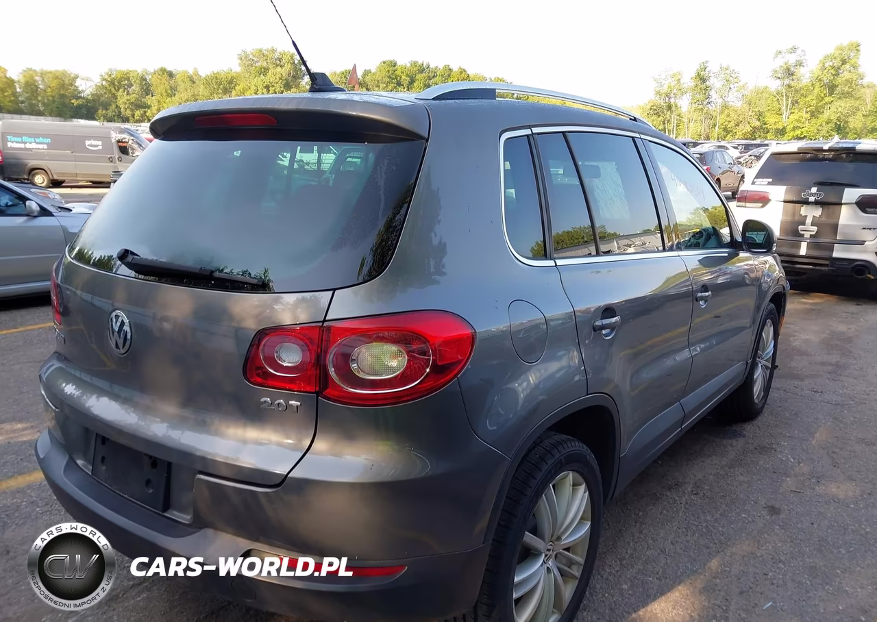 2010 Volkswagen Tiguan Se VIN:WVGAV7AX5AW507433 - 4