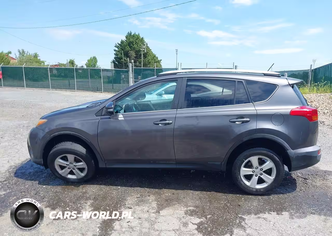 2013 Toyota Rav4 Xle VIN:2T3WFREV3DW053102 - 14