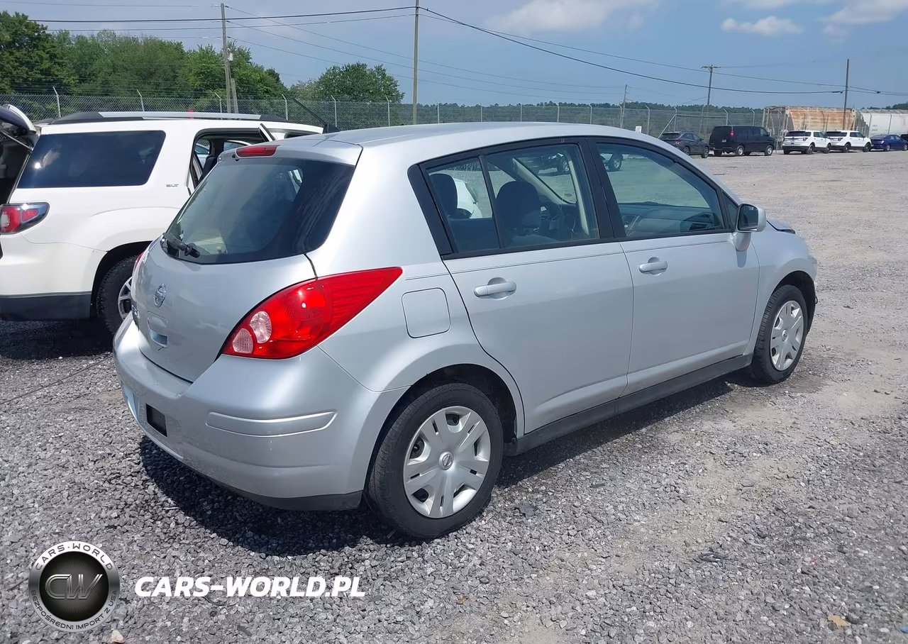 2010 Nissan Versa S-Sl VIN:3N1BC1CP6AL355826 - 4