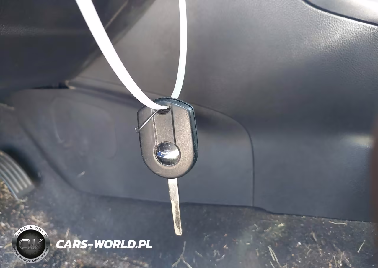 2017 Ford Focus Se VIN:1FADP3F2XHL323172 - 11