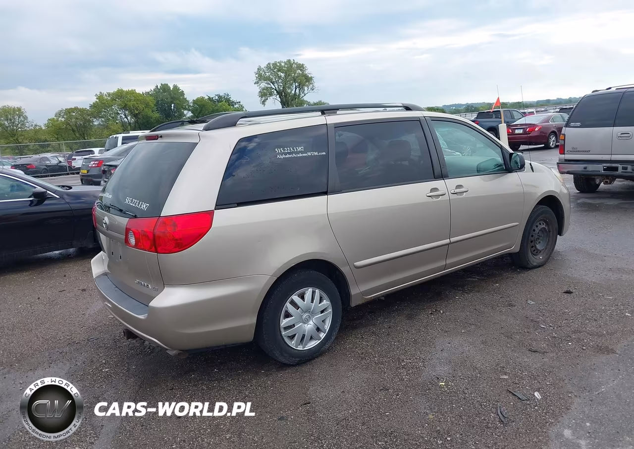 2006 Toyota Sienna Le VIN:5TDZA23C76S449297 - 4