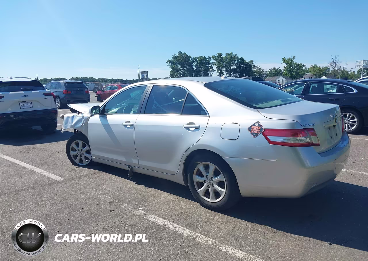 2011 Toyota Camry Le VIN:4T1BF3EK7BU758900 - 3