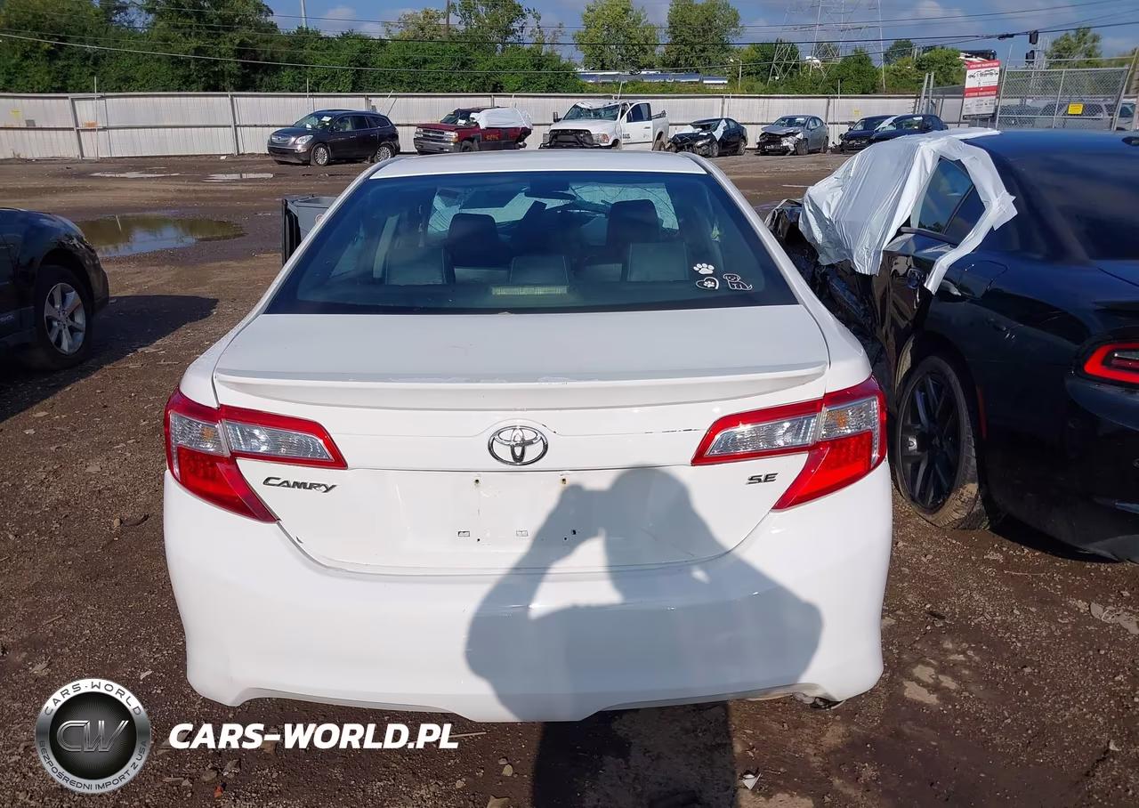 2012 Toyota Camry Se VIN:4T1BF1FK6CU133733 - 17